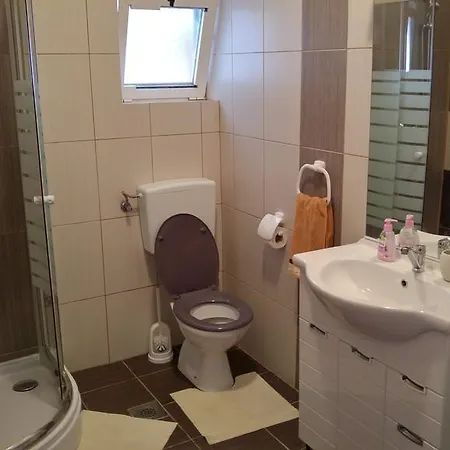 Filip Apartment *